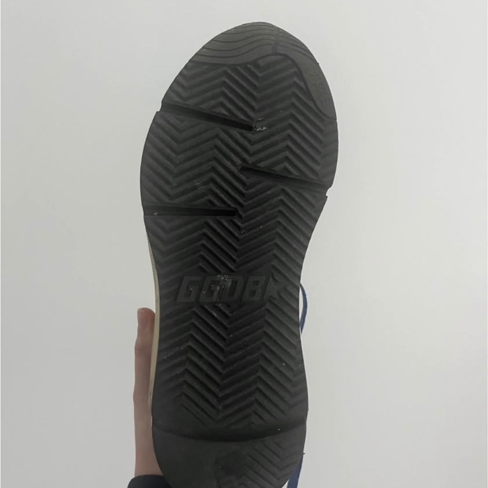 Golden Goose Men’s Running Sole - Picture 5 of 8